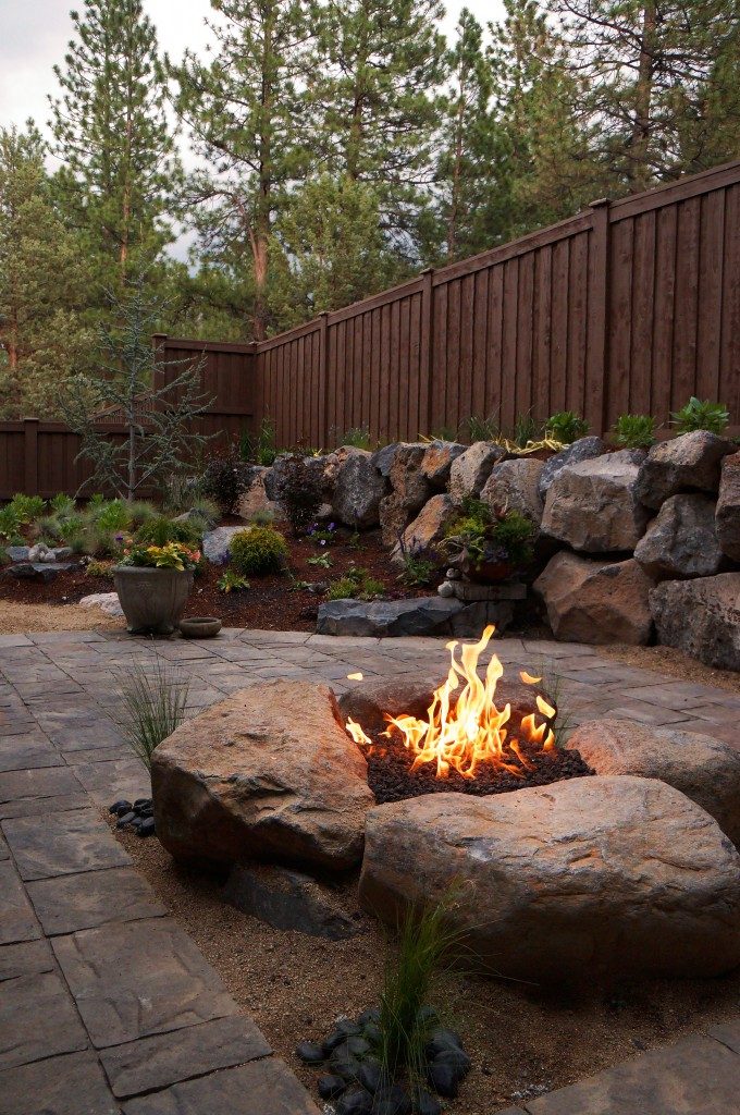 Paver Patio & Gas Firepit