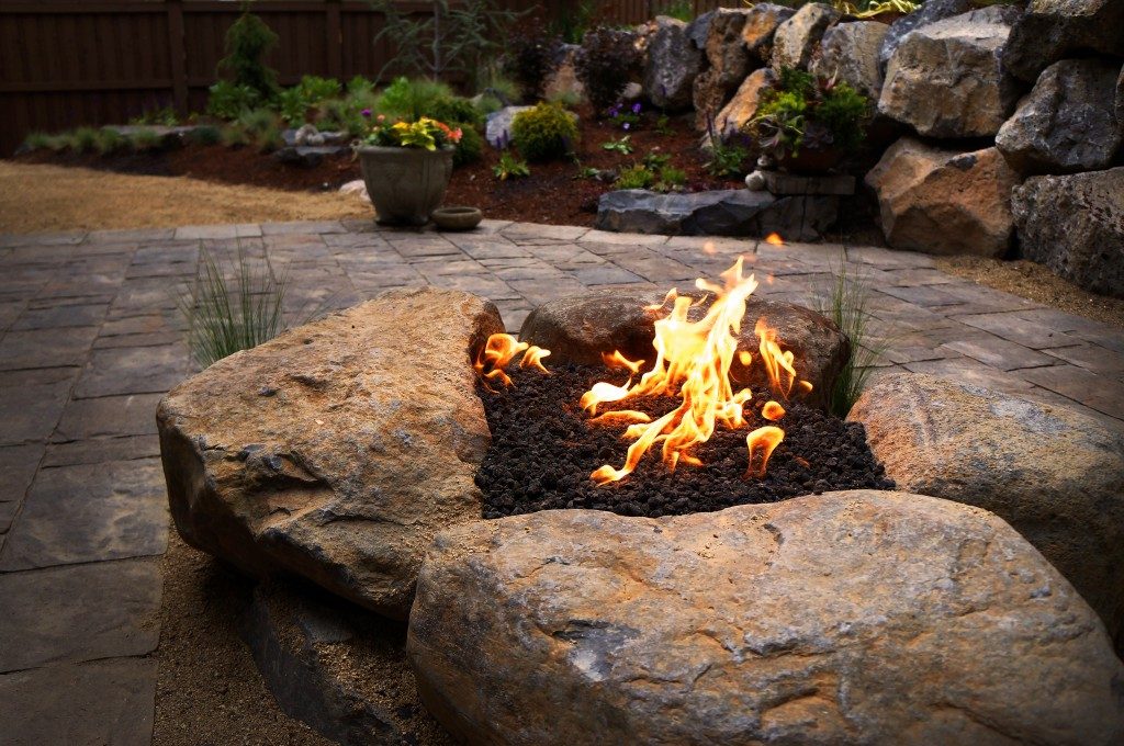 Paver Patio & Gas Firepit — photo 2