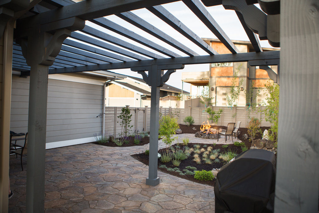 SW Bend Backyard Landscaping — photo 3